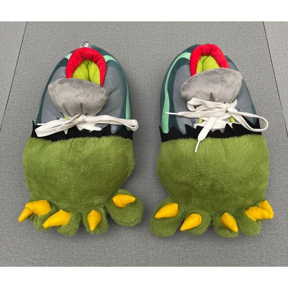 Hotel Transylvania 4 Transformania Johnny Monster Slippers Movie Swag Promo HTF - Picture 10 of 10